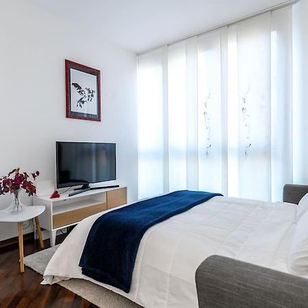 Duomo-PortaromanaXxl Home Terrace & Free Parking 米兰 外观 照片